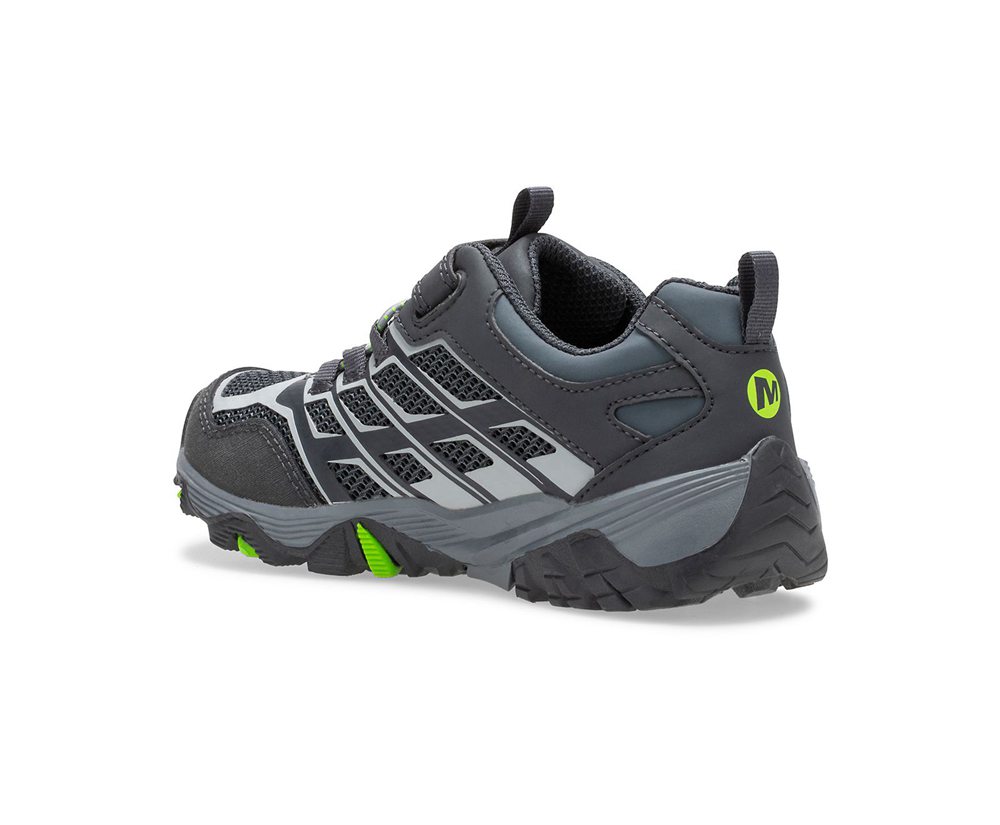 Buty Sportowe Merrell Dziecięce Czarne - Moab Fst Niskie A/C Waterproof - 092847-CAW